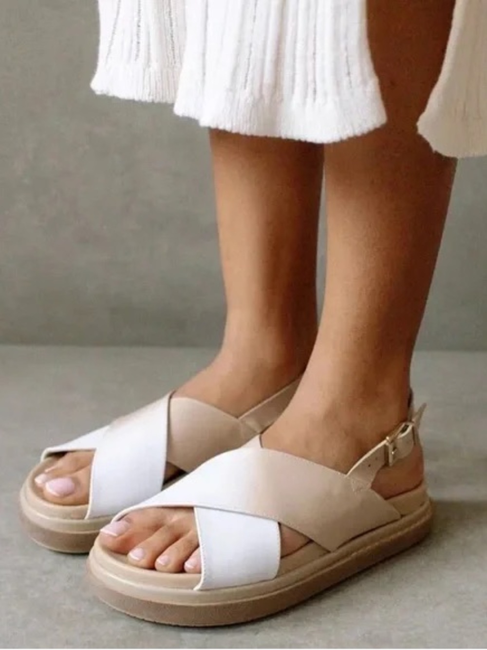 ALOHAS Neutral Crisscross Slingback Platform Sandals - Beige & White